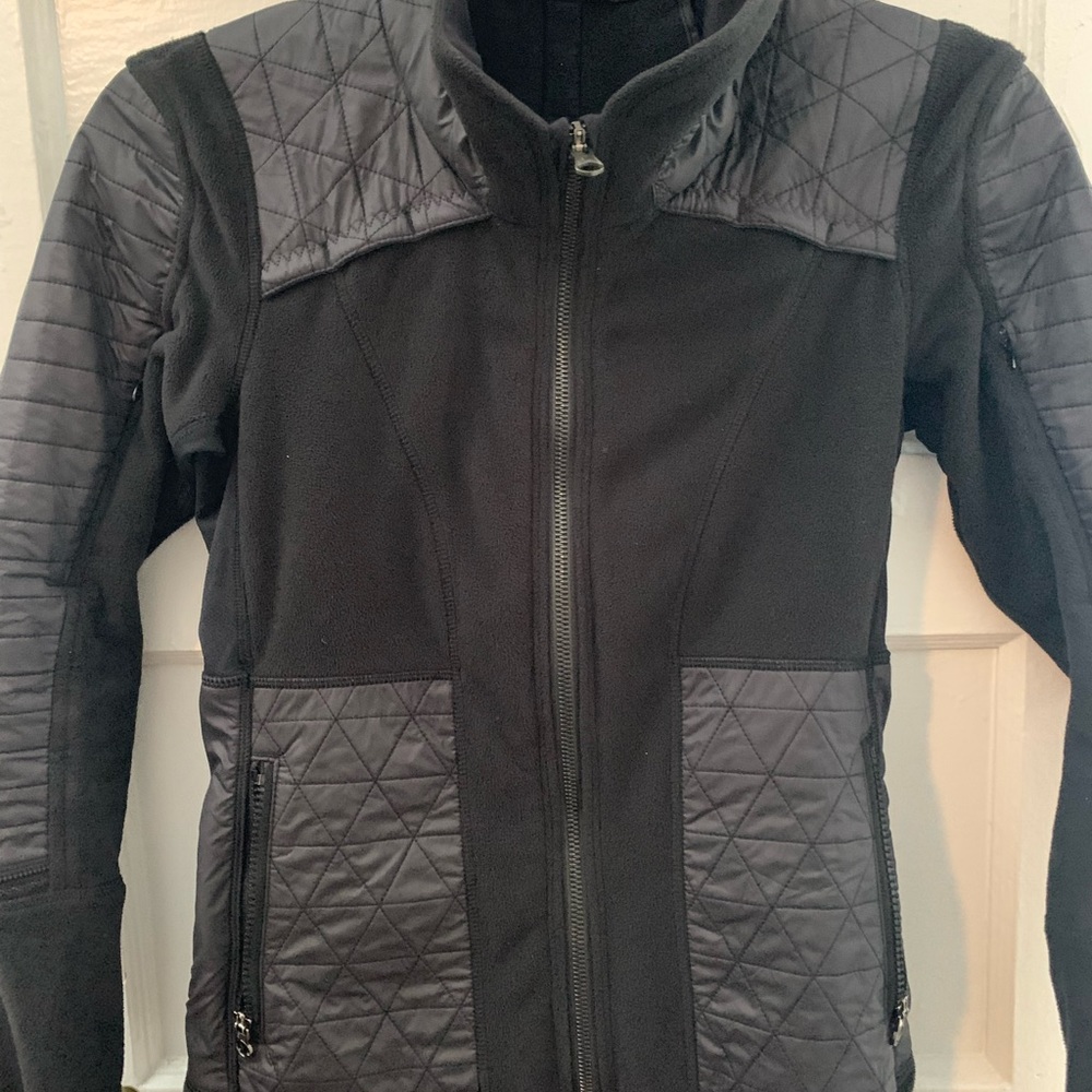 Lululemon coat